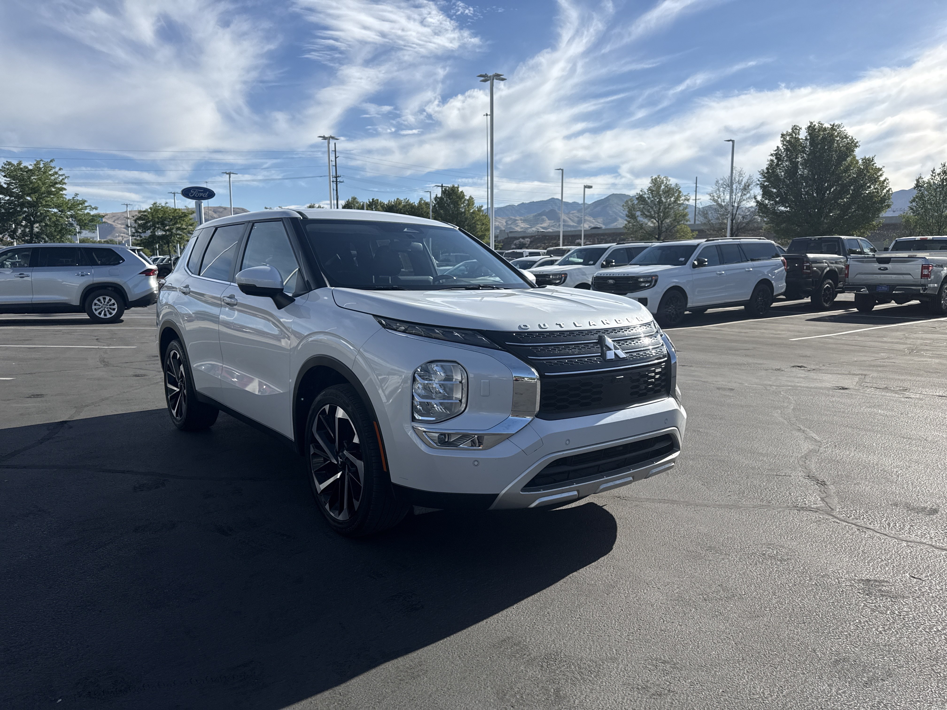 Used 2022 Mitsubishi Outlander SE AWD/4WD image 7