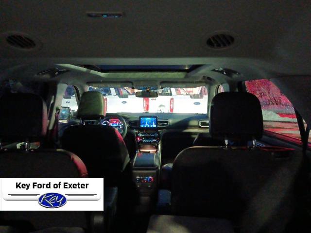 Certified 2022 Ford Explorer Limited w/ Equipment Group 301A image 18