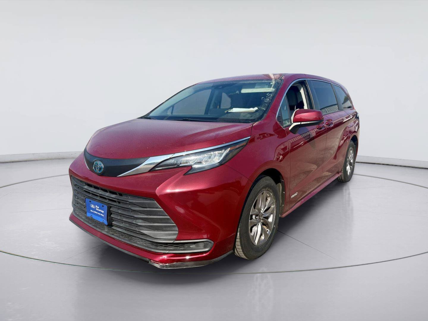 Used 2021 Toyota Sienna LE FWD image 6