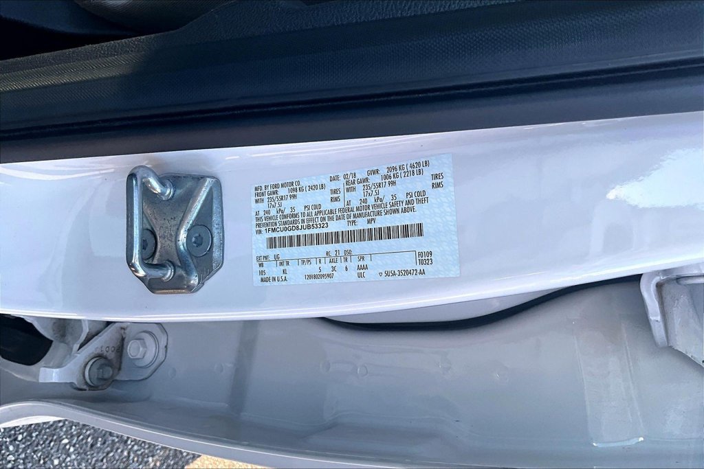 Certified 2018 Ford Escape SE w/ SE Sync 3 Package FWD image 6