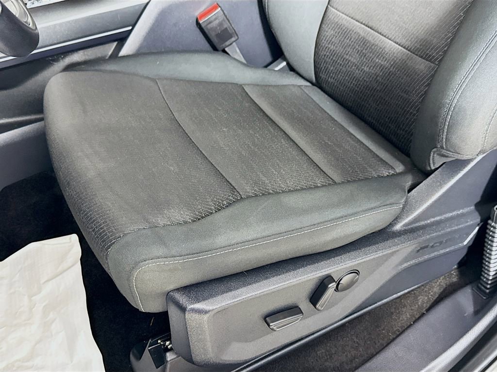 Certified 2022 Ford F150 XLT w/ Equipment Group 302A High image 23