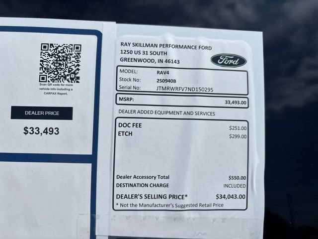 Used 2022 Toyota RAV4 XLE w/ Convenience Package AWD/4WD image 3