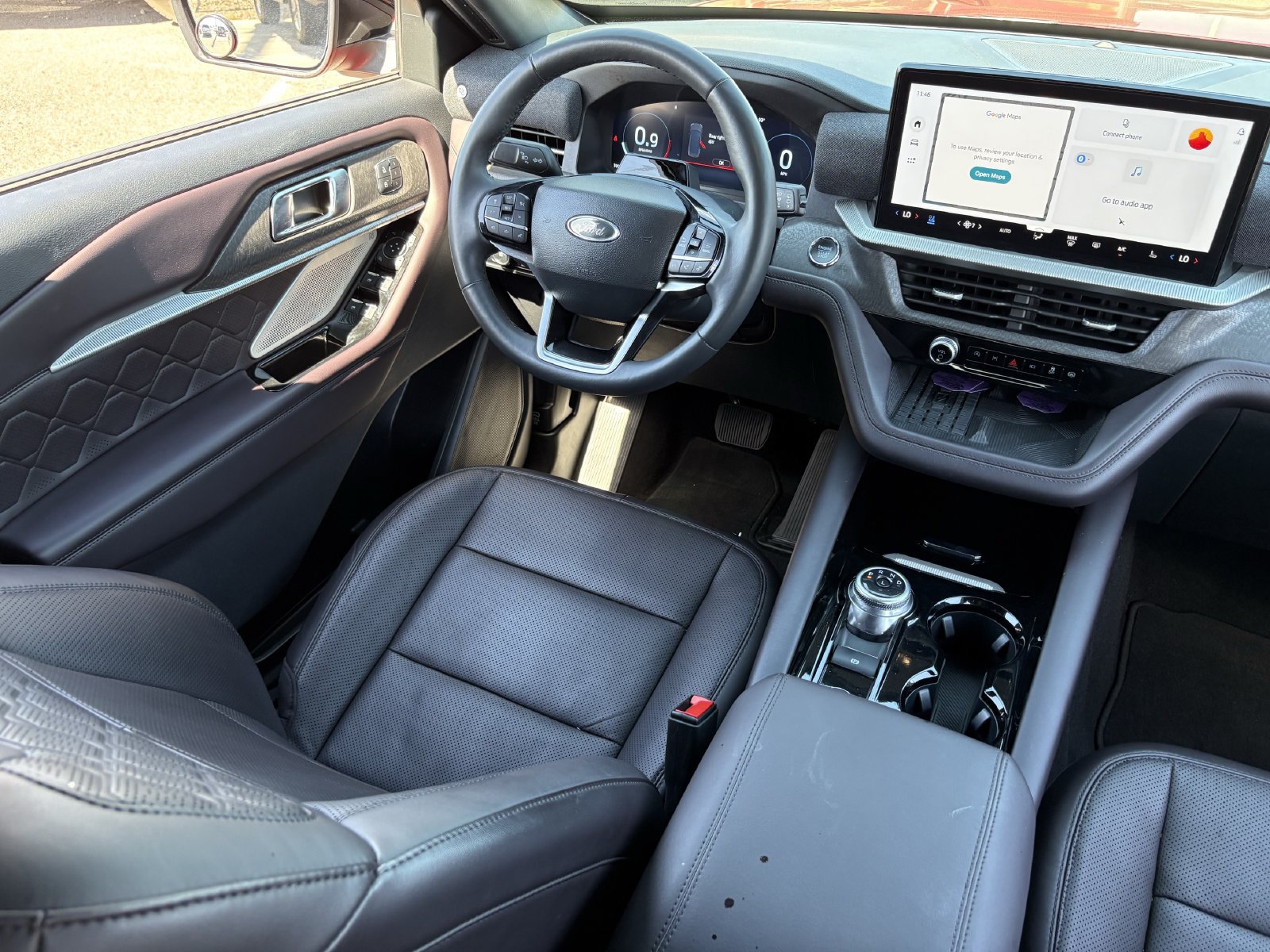 Certified 2025 Ford Explorer Platinum w/ LUX Leather Package AWD/4WD image 19