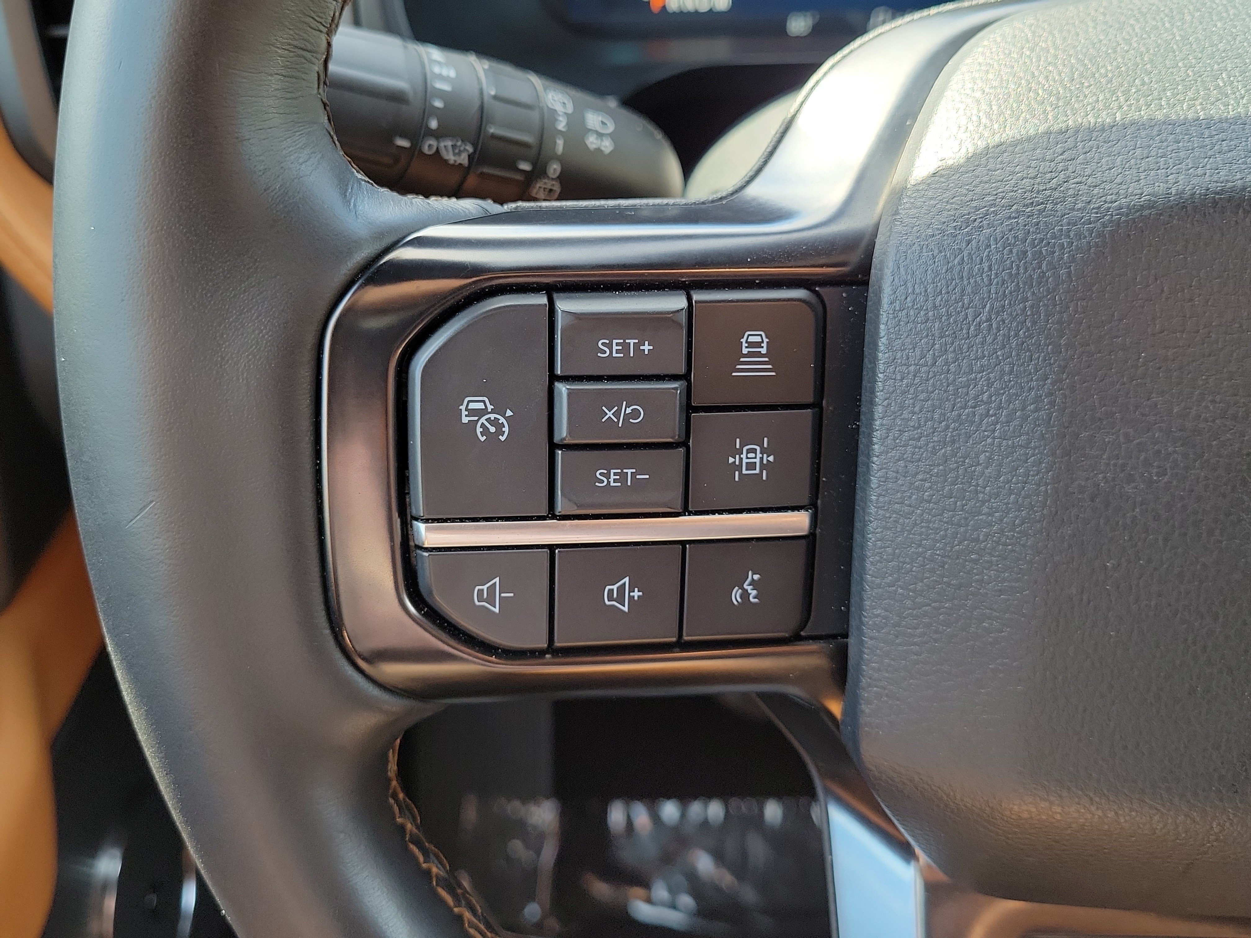 Certified 2023 Ford Expedition Platinum RWD image 26