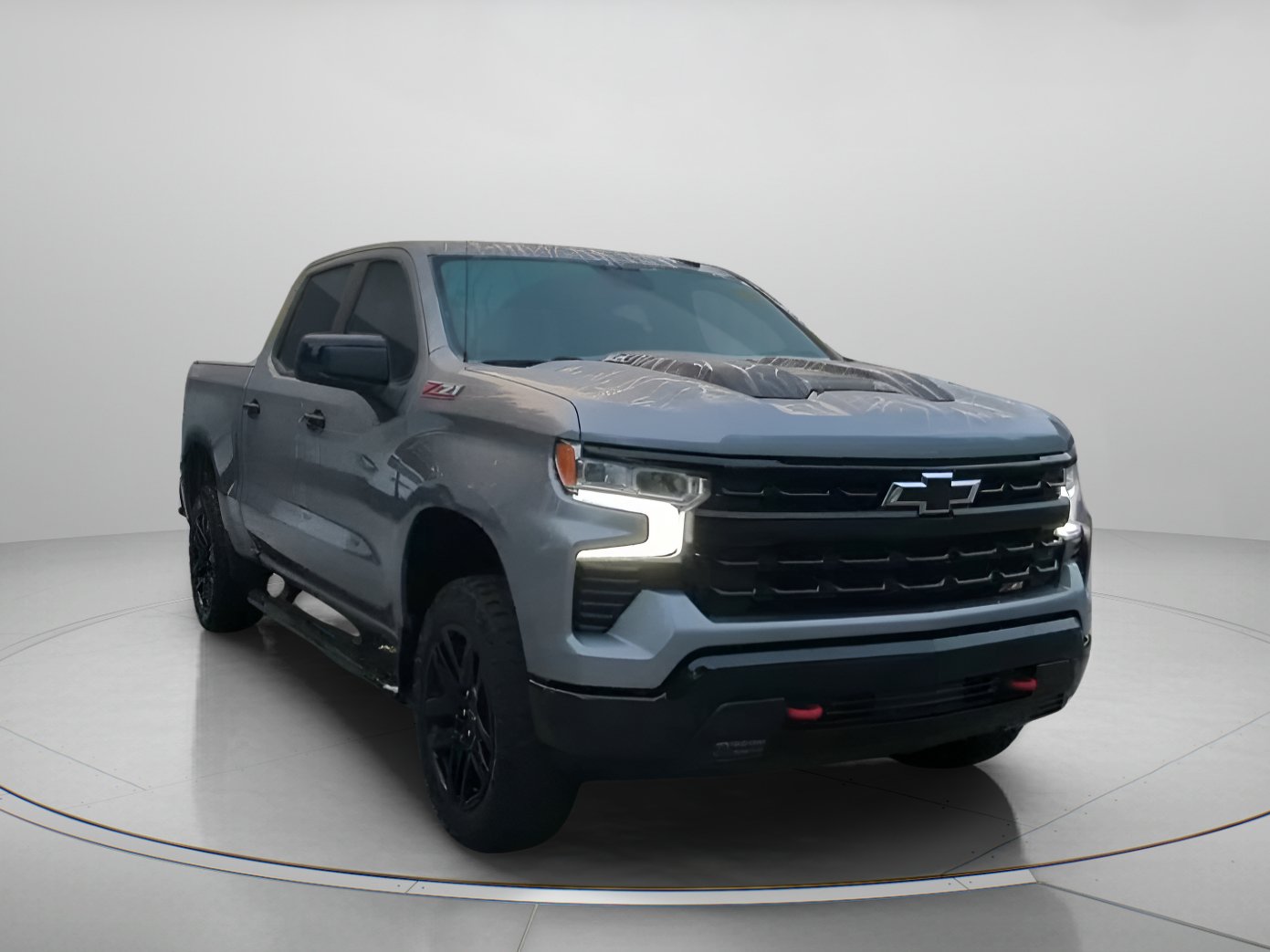 Used 2025 Chevrolet Silverado 1500 LT Trail Boss w/ Convenience Package II AWD/4WD image 4