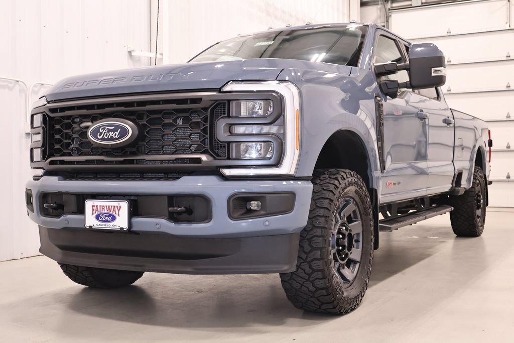 Certified 2023 Ford F350 Lariat w/ Lariat Ultimate Package AWD/4WD image 6