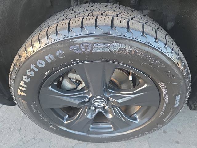 Used 2020 Toyota RAV4 XLE w/ Convenience Package FWD image 10