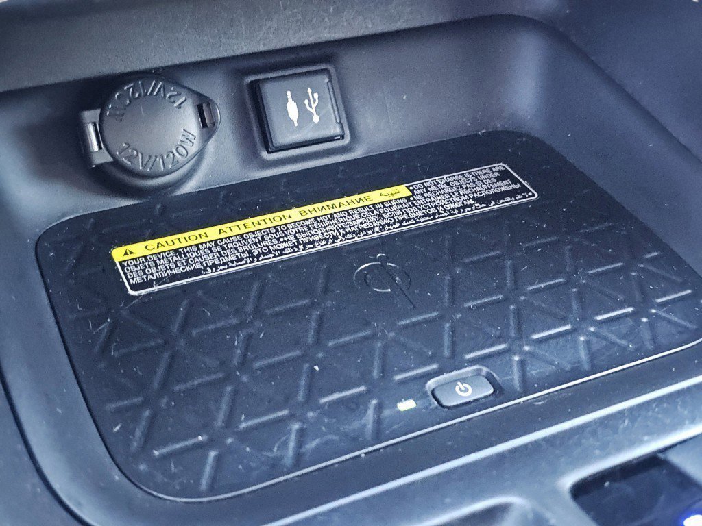 Used 2019 Toyota RAV4 XLE Premium w/ Advanced Technology Package image 21