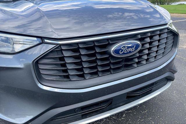 Certified 2025 Ford Escape Active FWD image 25