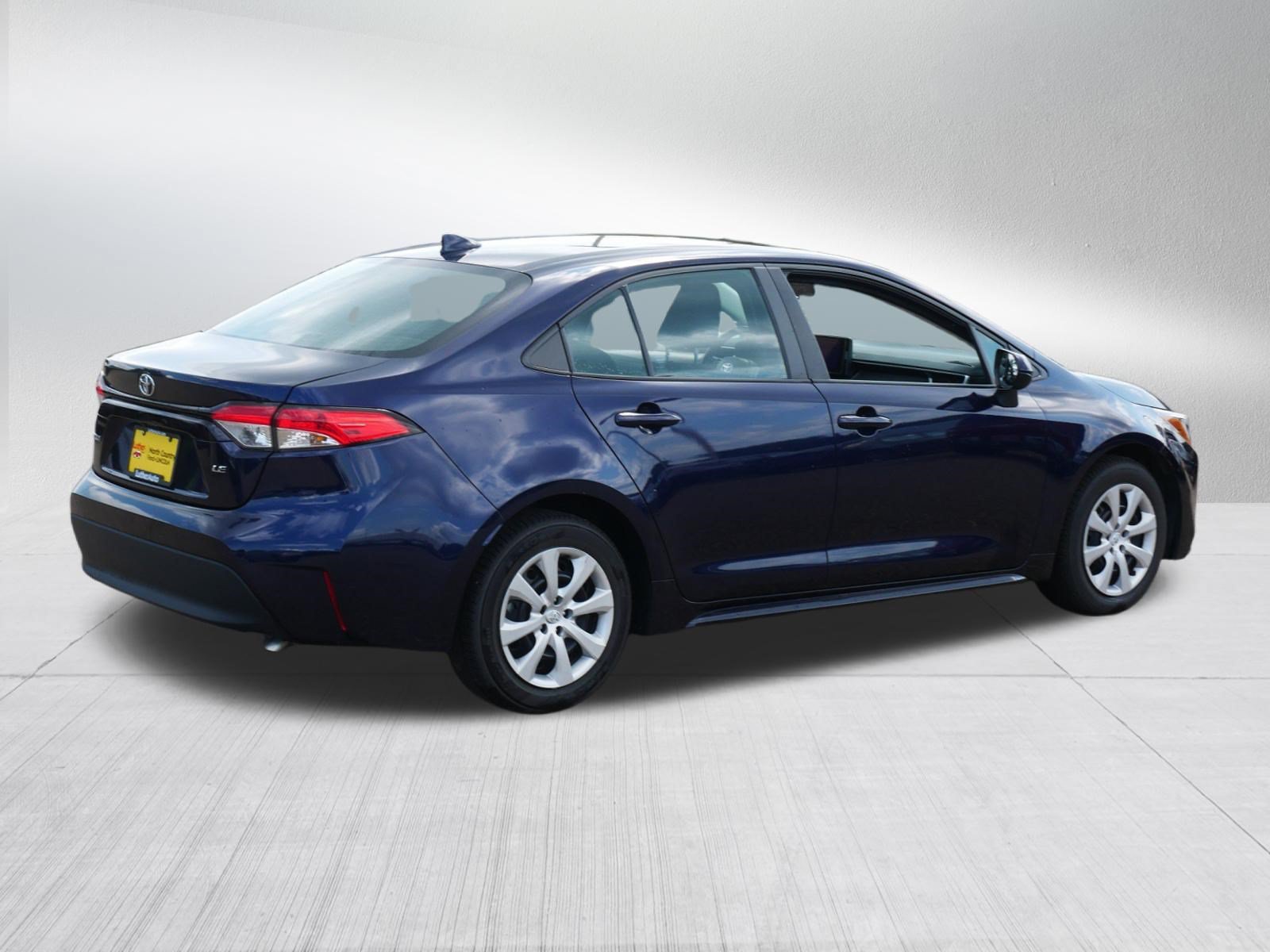 Used 2024 Toyota Corolla LE FWD image 7