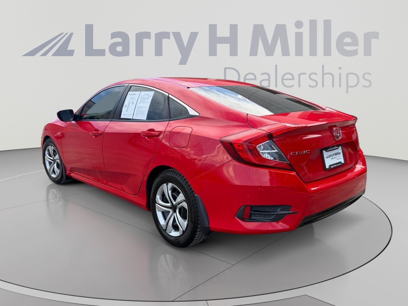 Used 2018 Honda Civic LX image 3