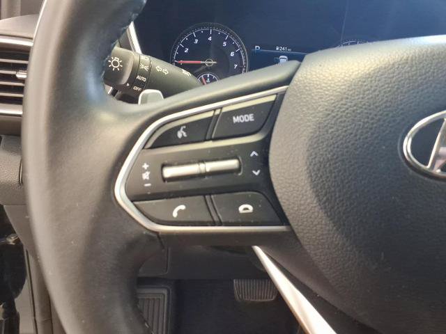 Used 2023 Hyundai Santa Fe SEL FWD image 16