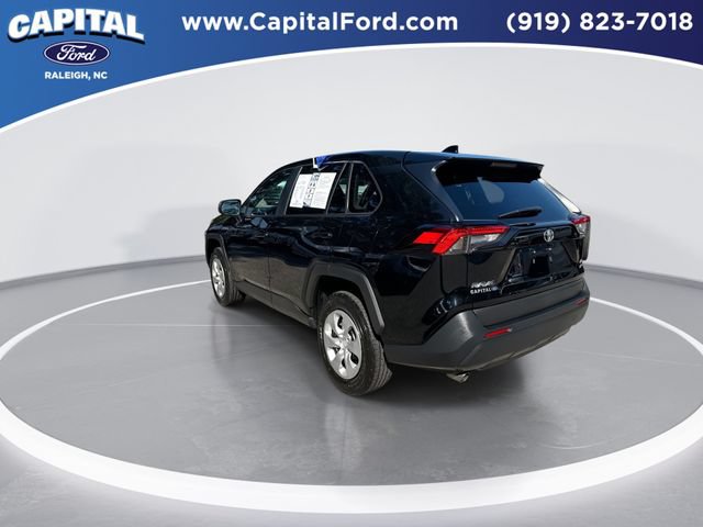 Used 2025 Toyota RAV4 LE AWD/4WD image 6