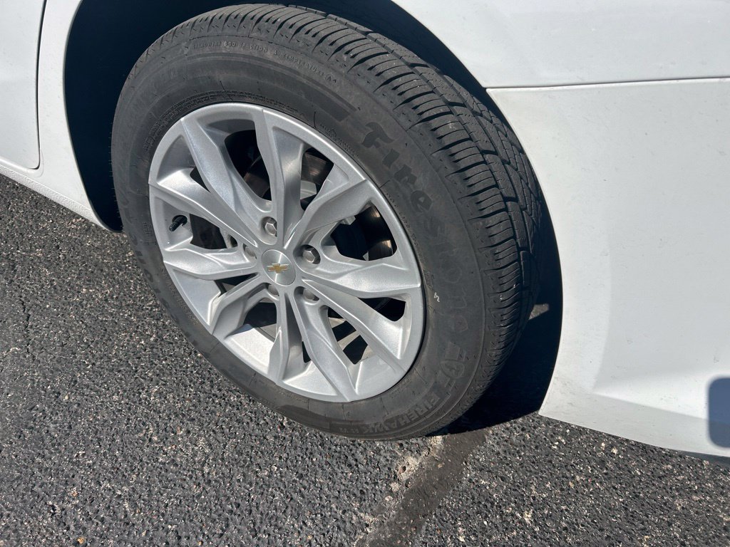 Used 2025 Chevrolet Malibu LT FWD image 7