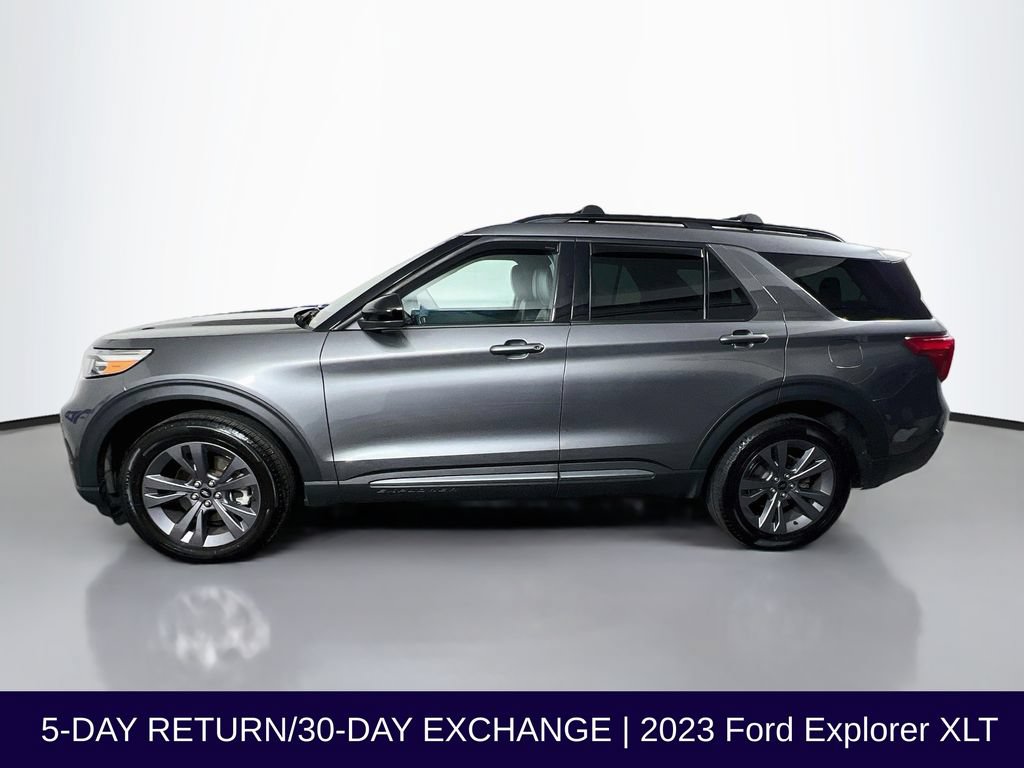 Certified 2023 Ford Explorer XLT w/ Equipment Group 202A AWD/4WD image 5