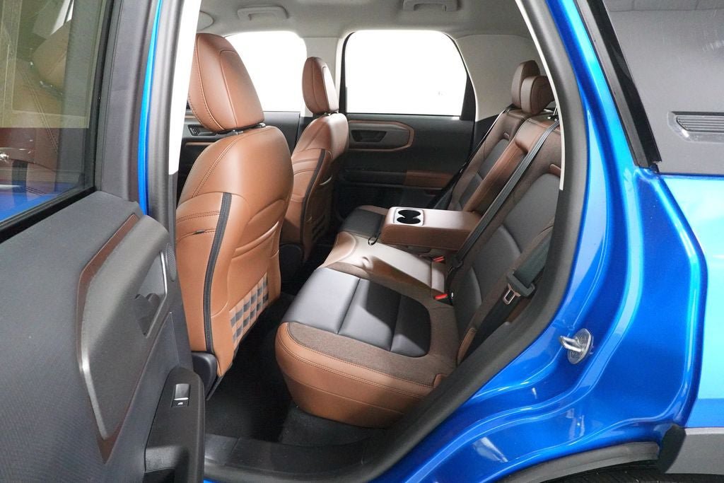 Certified 2025 Ford Bronco Sport Outer Banks w/ Outer Banks Tech Package+ AWD/4WD image 29
