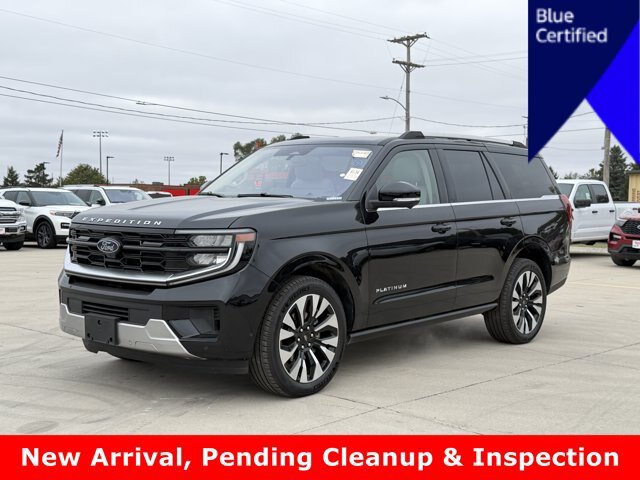 Certified 2025 Ford Expedition Platinum w/ Driver's Package