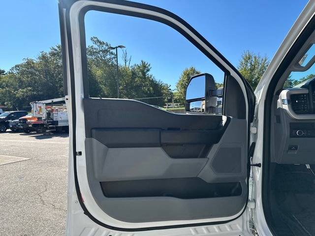 Certified 2025 Ford F350 XL image 23