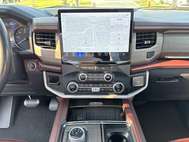 Certified 2023 Ford Expedition Limited image 25