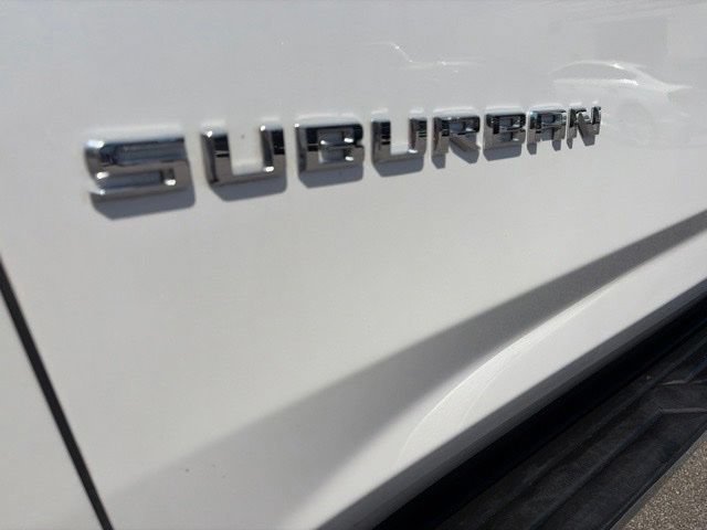 Used 2021 Chevrolet Suburban High Country AWD/4WD image 12