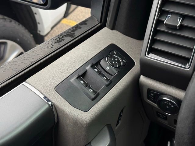 Certified 2018 Ford F150 XLT w/ Equipment Group 302A Luxury AWD/4WD image 31