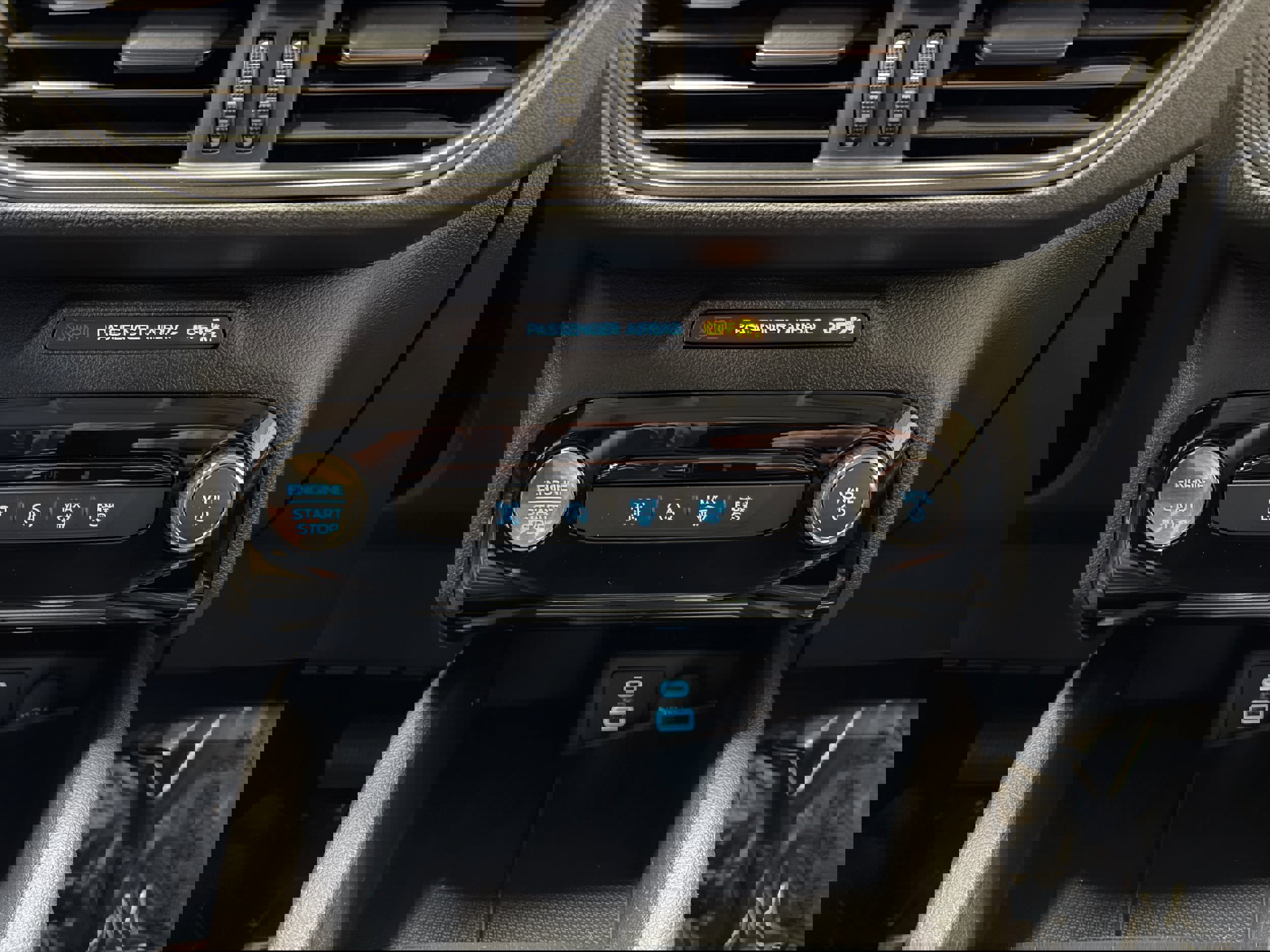 Certified 2023 Ford Escape Active w/ Tech Pack #1 image 21