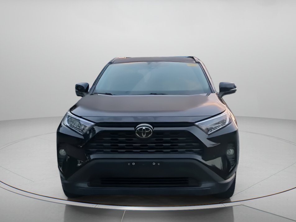 Used 2021 Toyota RAV4 XLE AWD/4WD image 5