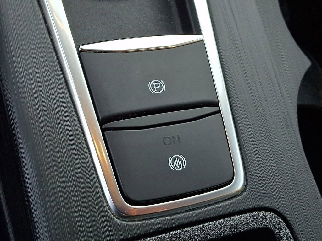 Certified 2024 Ford Escape ST-Line Select w/ Tech Pack #1 image 24