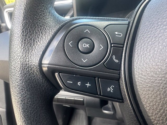 Used 2022 Toyota Corolla LE FWD image 20