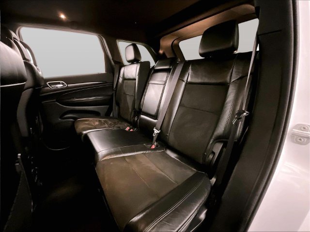 Used 2022 Jeep Grand Cherokee Laredo X AWD/4WD image 25