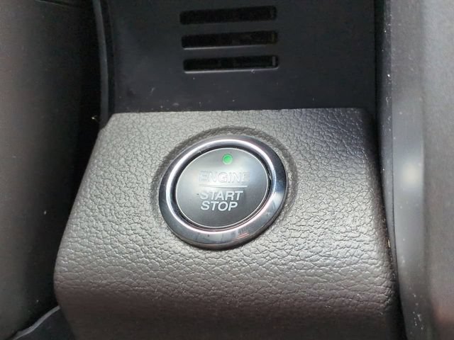 Certified 2020 Ford Expedition XLT w/ Equipment Group 201A AWD/4WD image 30