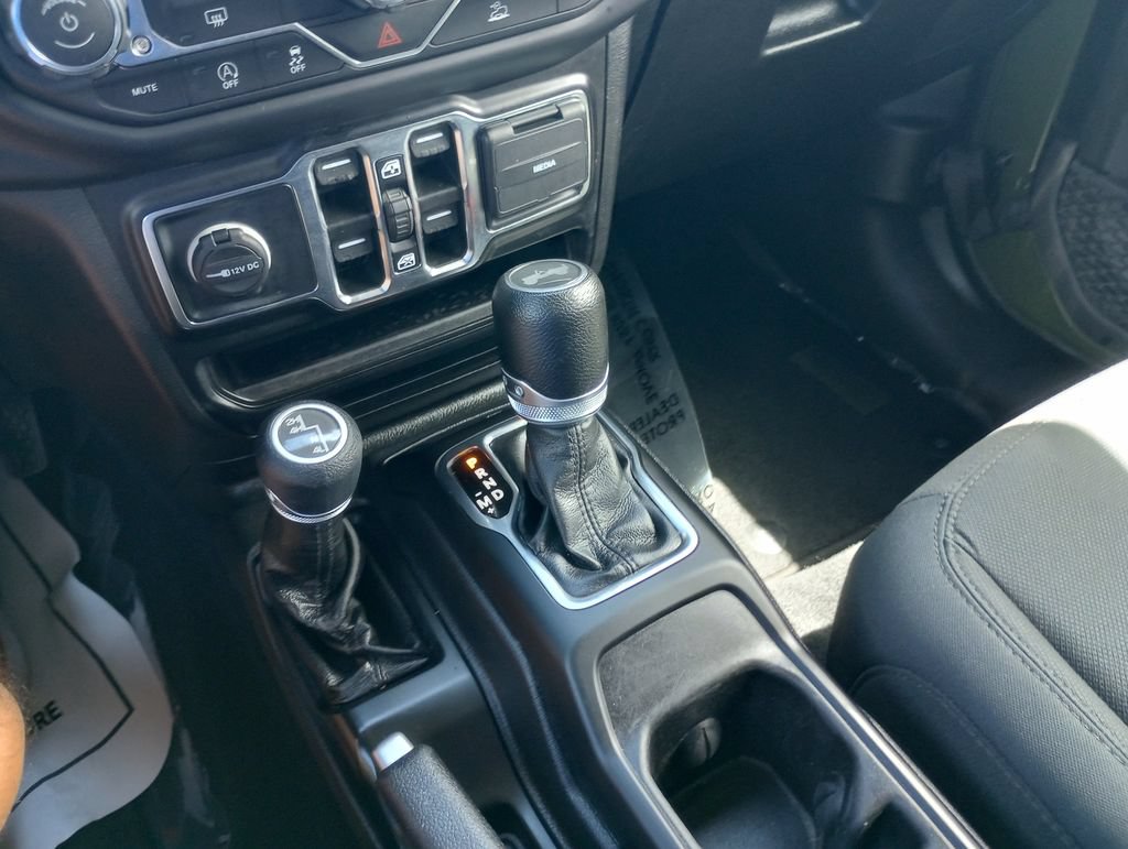 Used 2022 Jeep Wrangler Unlimited Sport AWD/4WD image 28