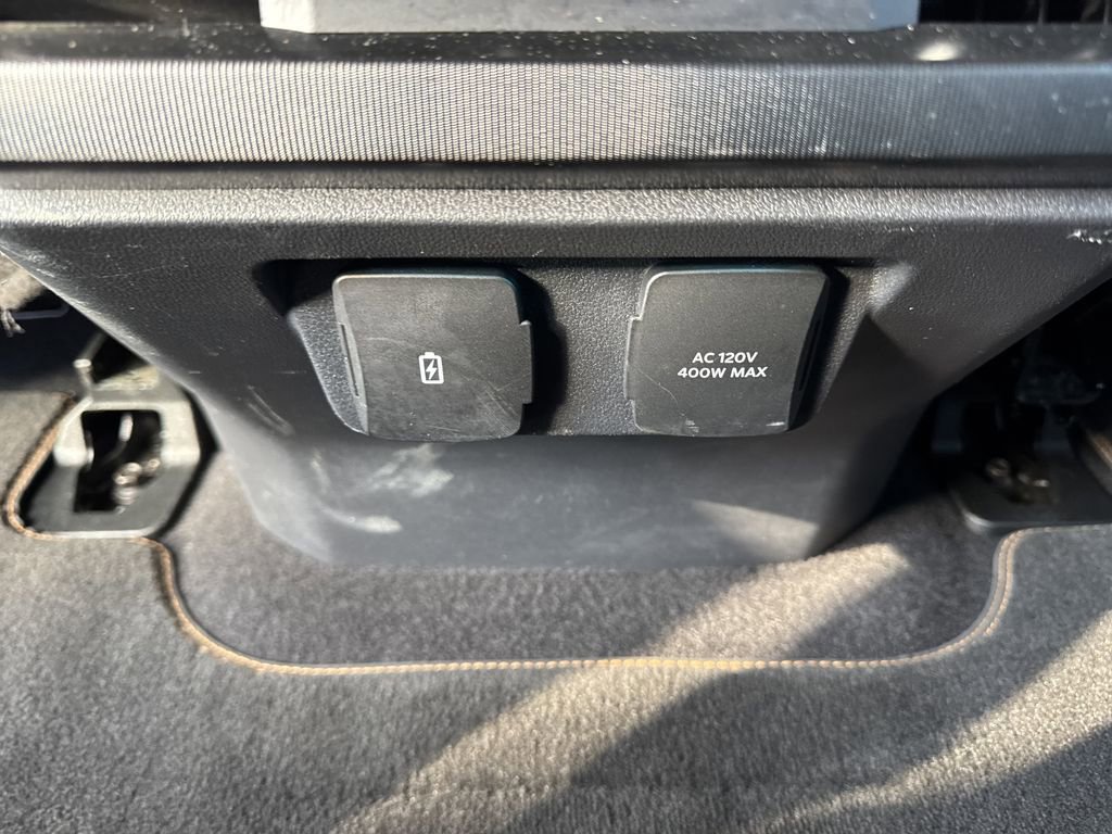 Certified 2023 Ford F150 Platinum image 37