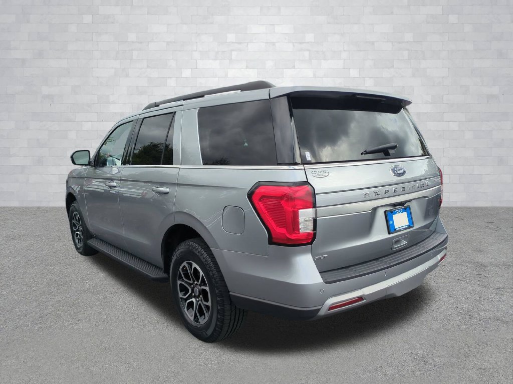 Certified 2024 Ford Expedition XLT RWD image 7