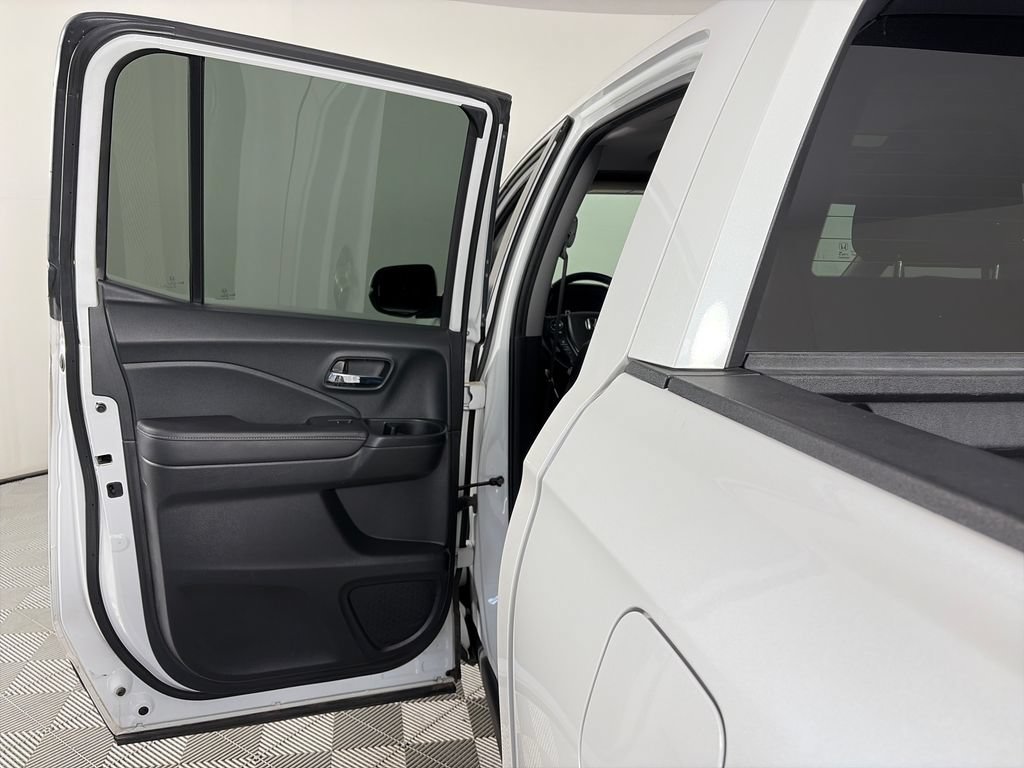 Used 2023 Honda Ridgeline RTL image 12