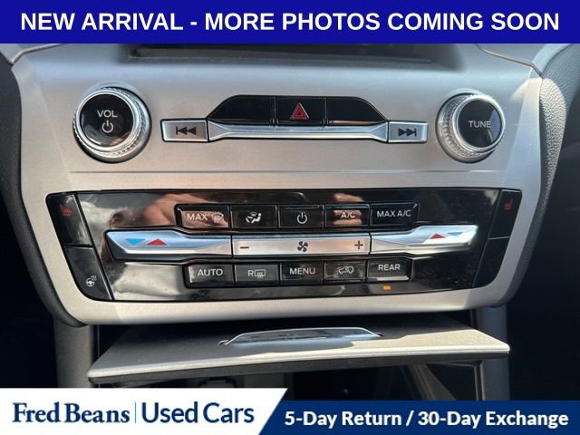 Certified 2022 Ford Explorer XLT w/ Equipment Group 202A AWD/4WD image 12
