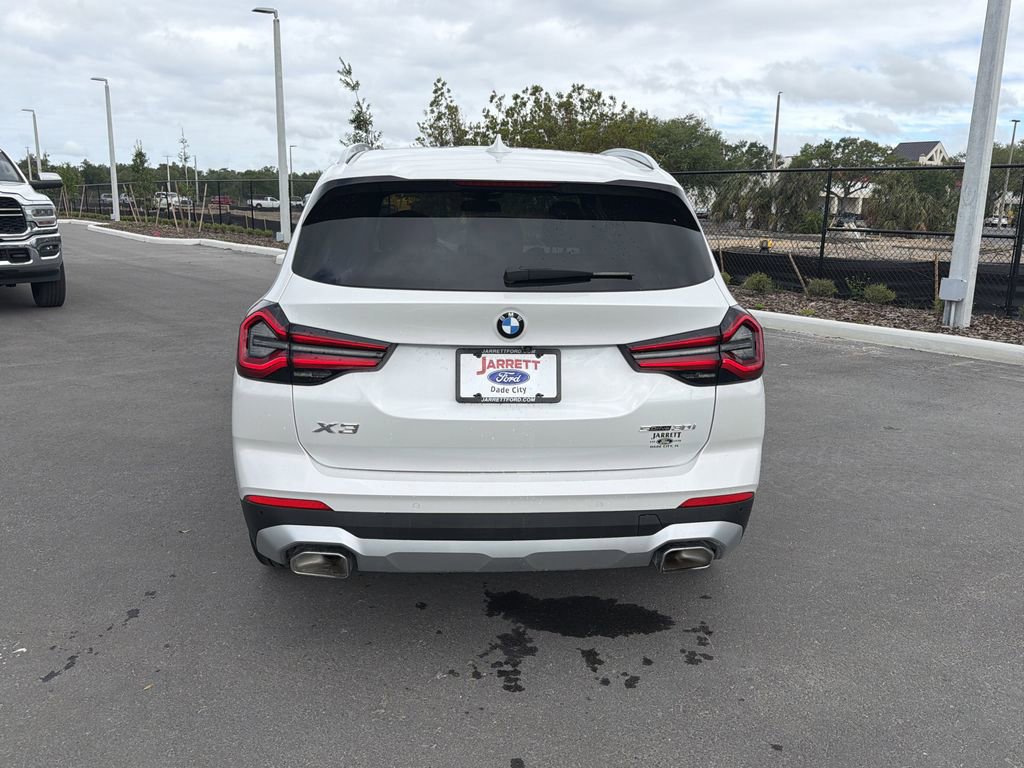 Used 2024 BMW X3 sDrive30i image 5