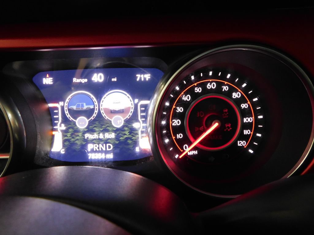Used 2020 Jeep Gladiator Rubicon w/ Uconnect 4C Nav & Sound Group AWD/4WD image 26