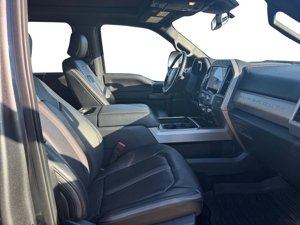 Certified 2022 Ford F450 Platinum w/ FX4 Off-Road Package image 21