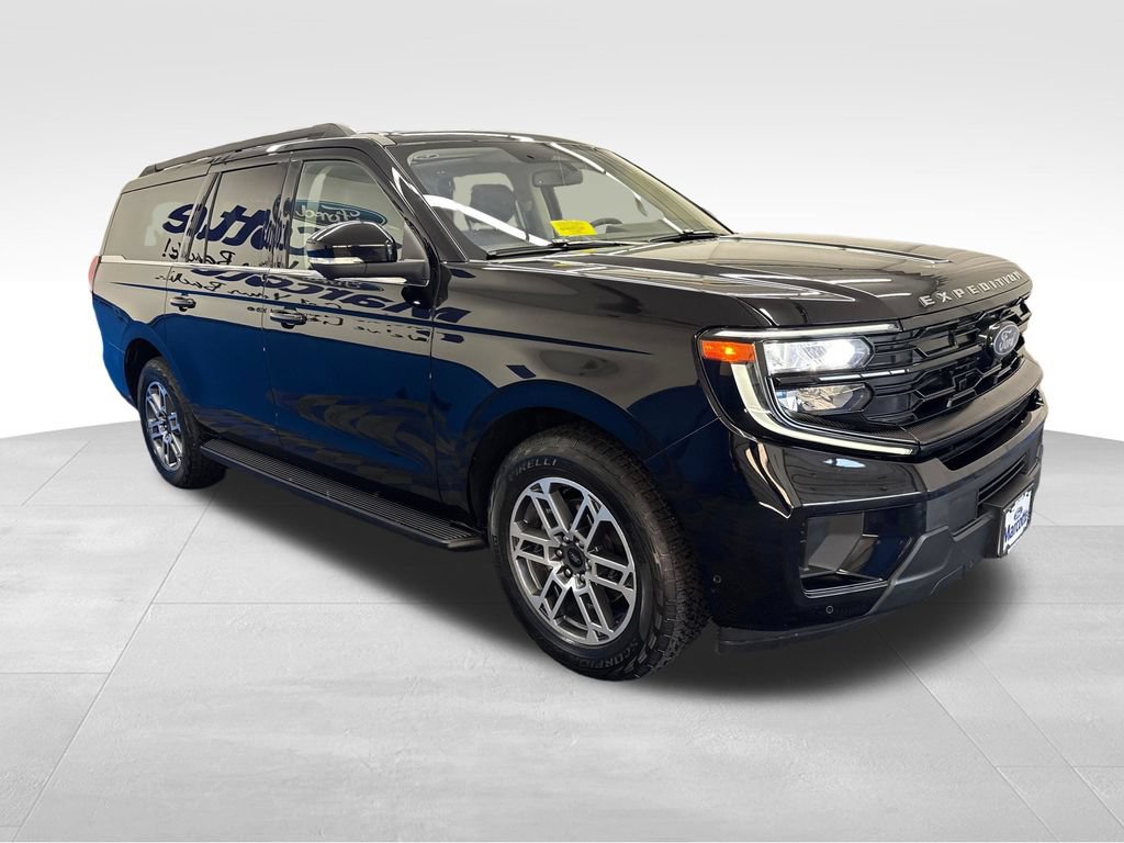 Certified 2025 Ford Expedition Max Active AWD/4WD image 8