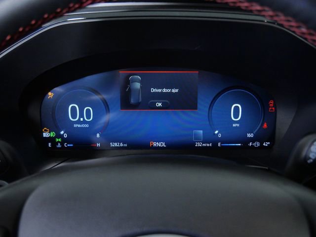 Certified 2024 Ford Escape ST-Line Elite w/ Premium Technology Package AWD/4WD image 18