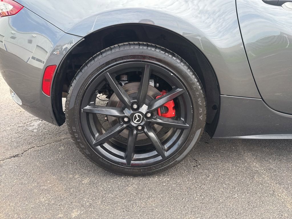 Used 2019 MAZDA MX-5 Miata RF Grand Touring image 32