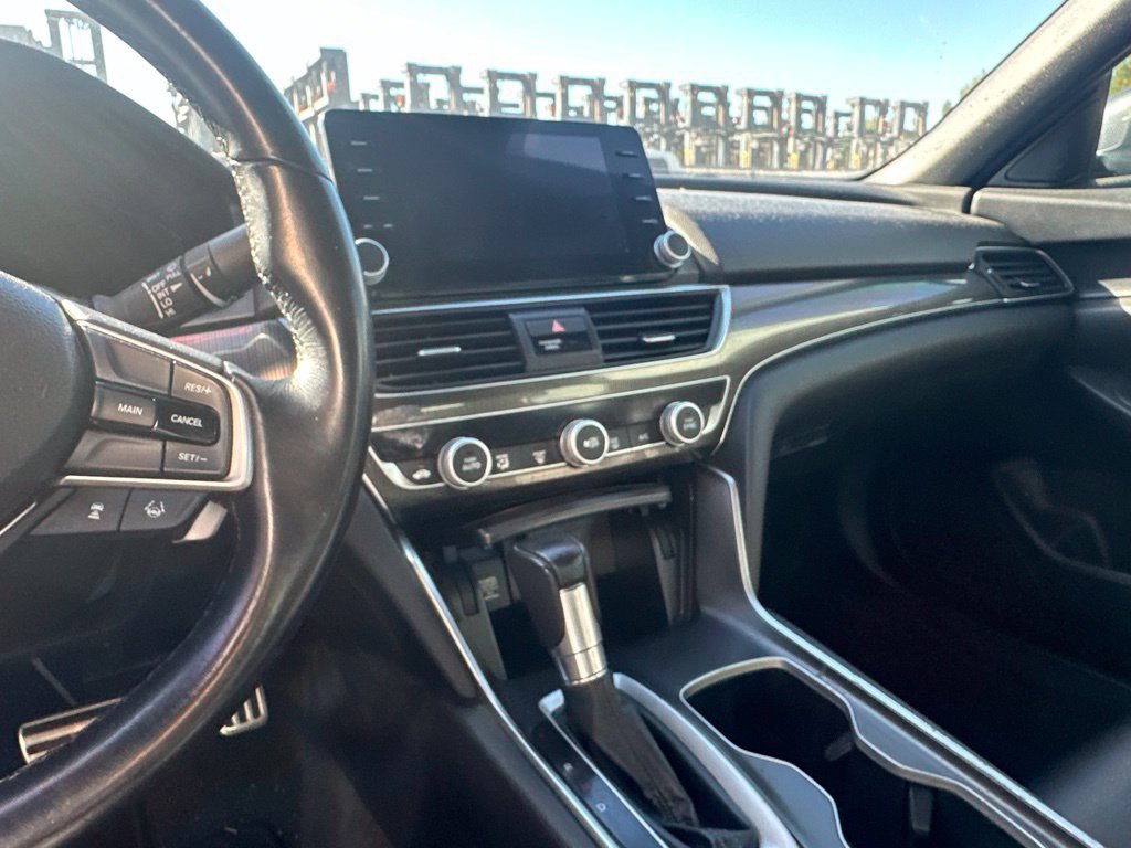 Used 2019 Honda Accord Sport image 12