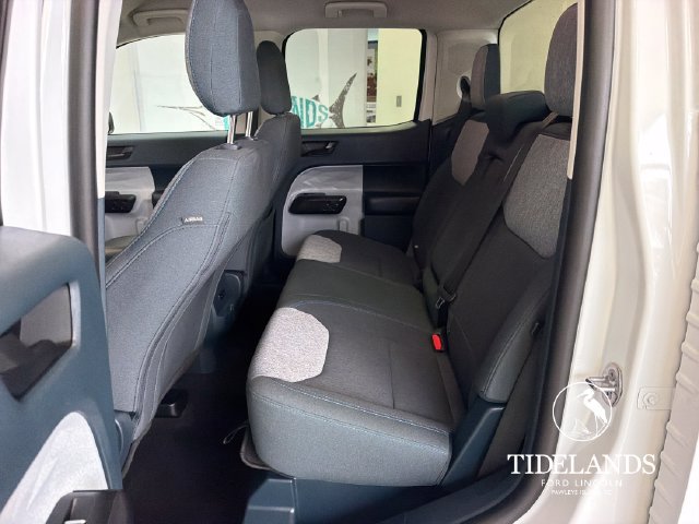 Certified 2025 Ford Maverick XLT w/ Equipment Group 302A AWD/4WD image 30
