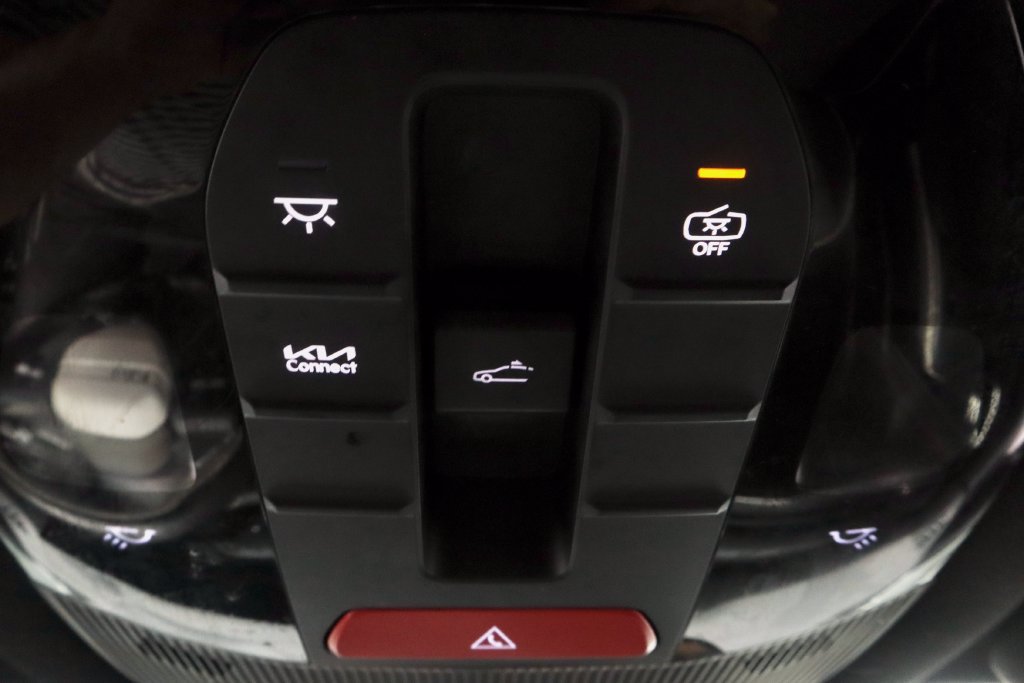 Used 2025 Kia K4 GT-Line w/ GT-Line Sunroof Package FWD image 32