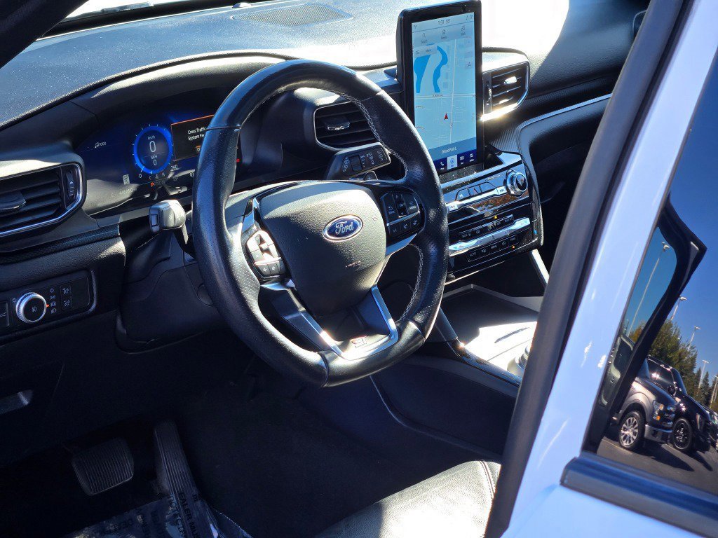 Certified 2022 Ford Explorer ST w/ ST Street Pack image 27