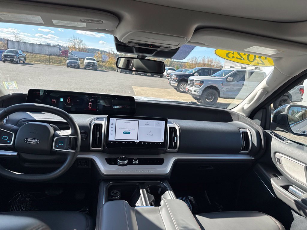 Certified 2025 Ford Expedition Max Active AWD/4WD image 23