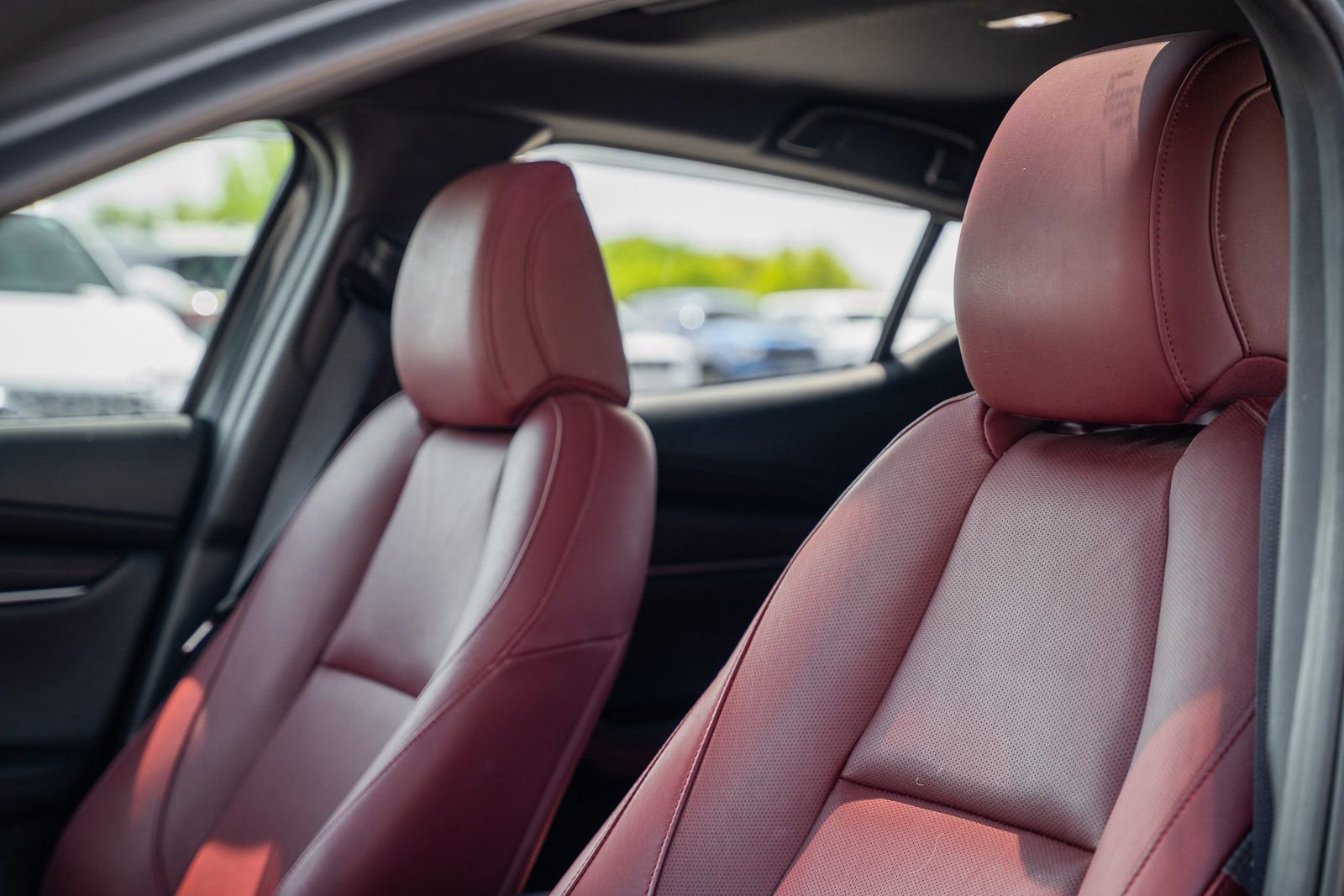 Used 2023 MAZDA MAZDA3 s image 22