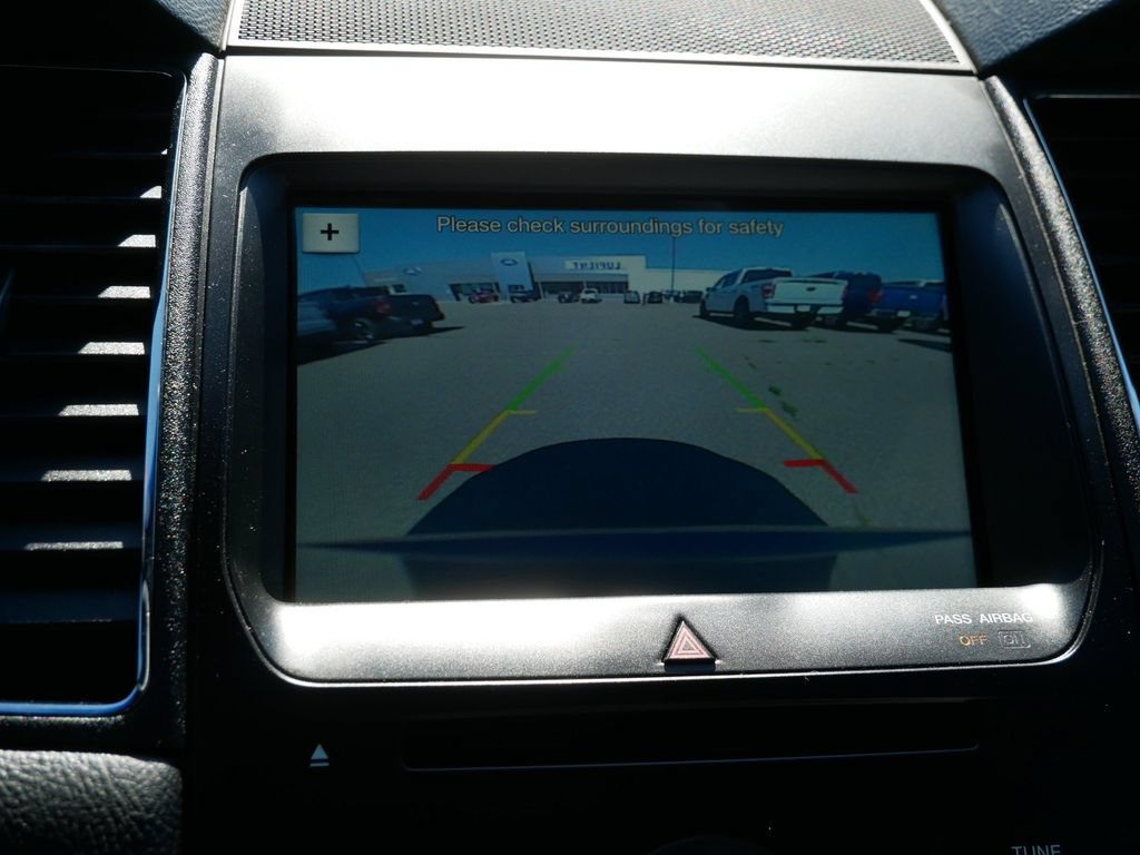 Certified 2018 Ford Taurus SEL w/ Equipment Group 201A FWD image 24