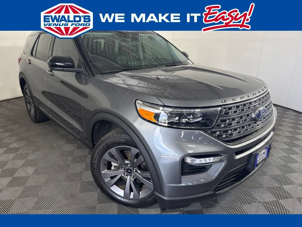 Certified 2024 Ford Explorer XLT w/ Equipment Group 202A